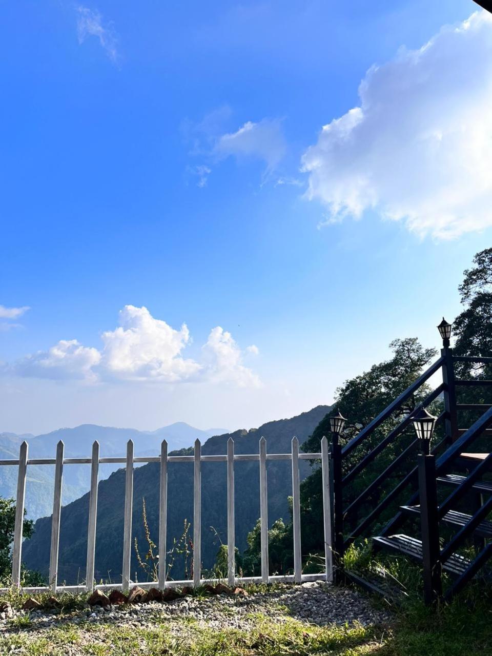 Into The Wild Stays Dhanaulti Exterior photo